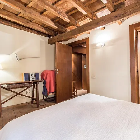 Enchanting Two Bedroom Navona Apartment Rome