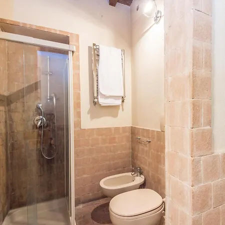 Enchanting Two Bedroom Navona Apartment