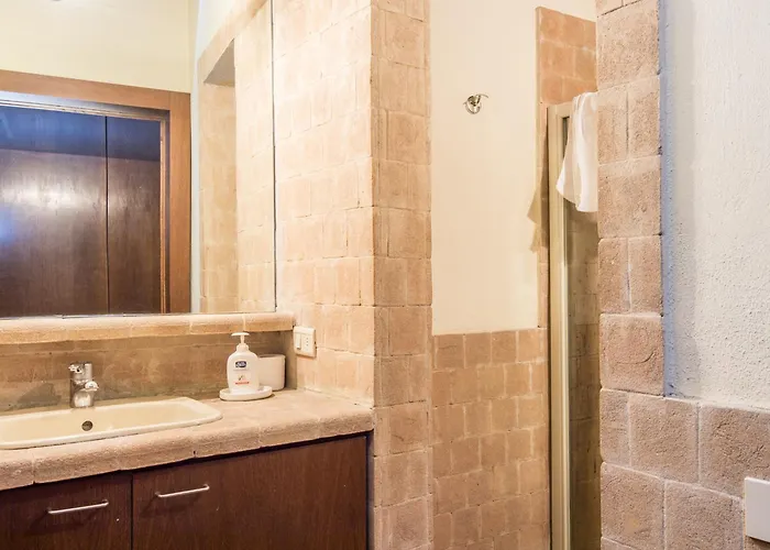 Enchanting Two Bedroom Navona *