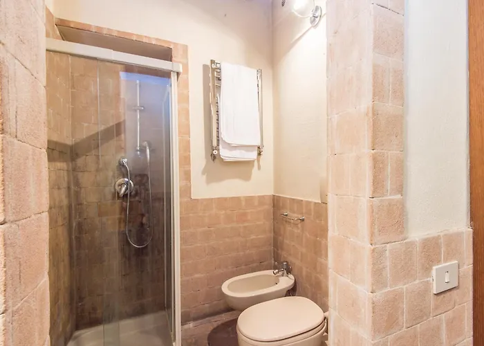 Enchanting Two Bedroom Navona Daire